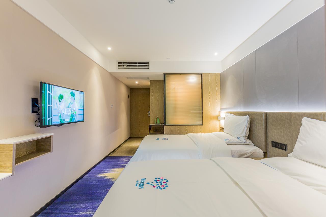 Lifu Hotel Wankel Jiang Tai Road Metro Station Branch 광저우 외부 사진