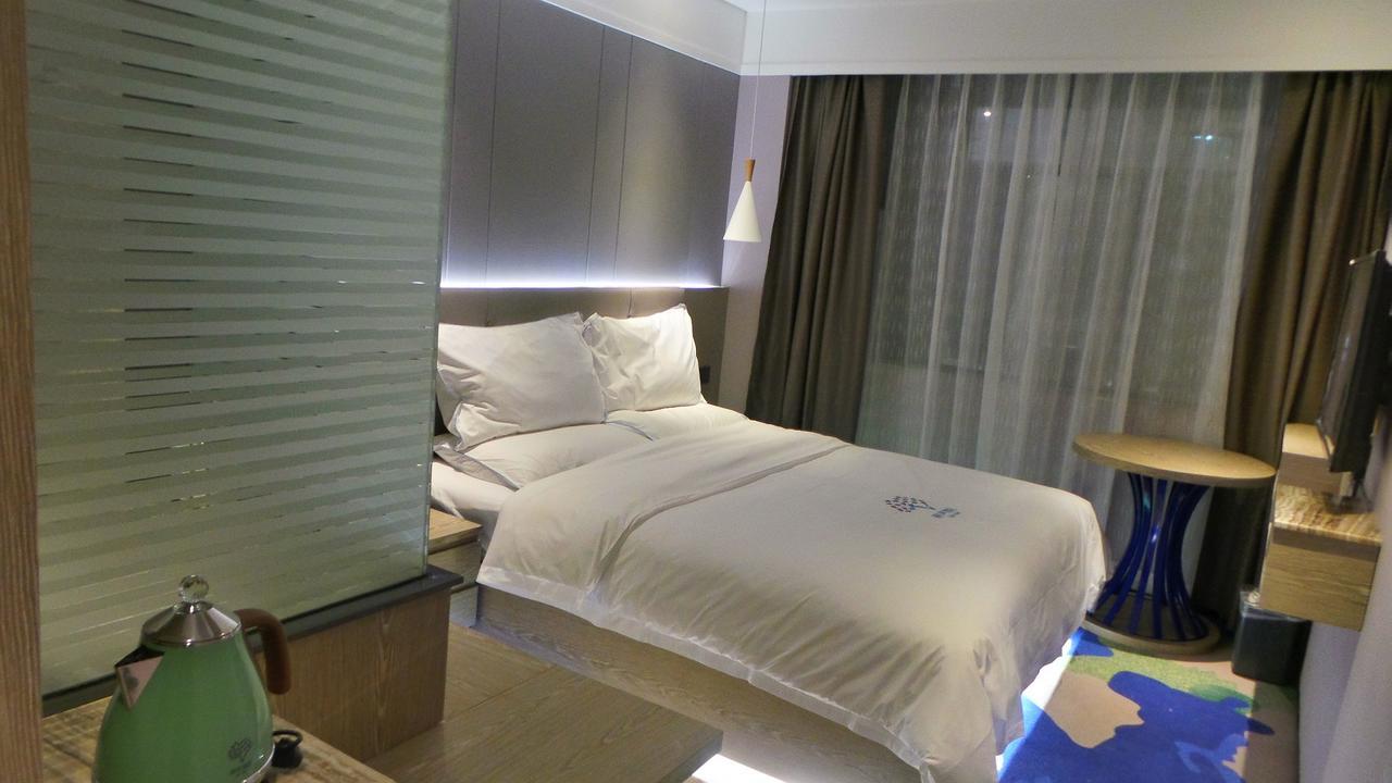 Lifu Hotel Wankel Jiang Tai Road Metro Station Branch 광저우 외부 사진